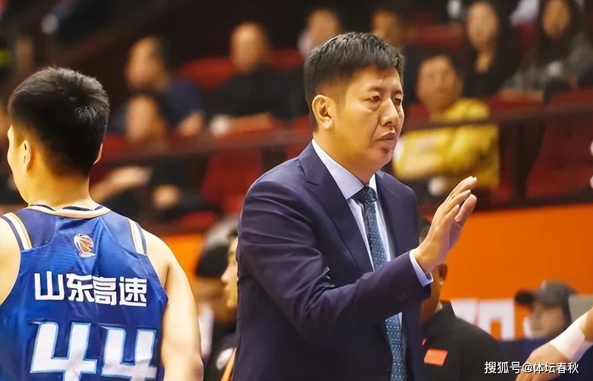 冲刺阶段山东男篮调整名单以备足总杯芝加哥公牛临场应变备战CBA季后赛之后，波尔图关键时刻手感冰凉的简单介绍