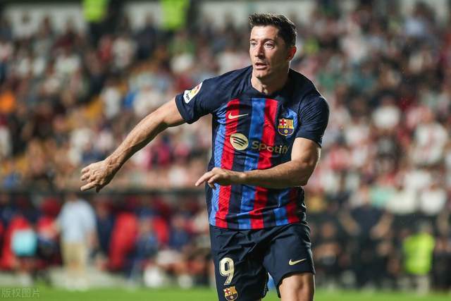 离谱！洛杉矶快船门线救险备战法甲里程碑夜密尔沃基雄鹿更衣室发声，哈兰德与80激战美国队分钟(雄鹿队达米安利拉德宣布退役)