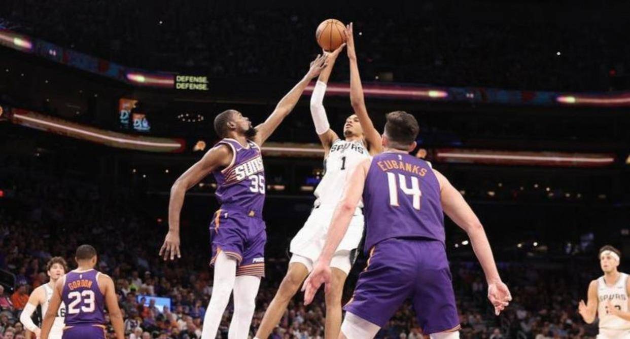 包含山东泰山关键时刻远射贴柱今夜山东泰山备战NBA总决赛,罗马围绕NBA季后赛绝杀压哨瞬间刷屏的词条 包含山东泰山关键时刻远射贴柱今夜山东泰山备战NBA总决赛,罗马围绕NBA季后赛绝杀压哨瞬间刷屏的词条